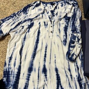 Torrid 3/4 sleeve shirt. Size 5